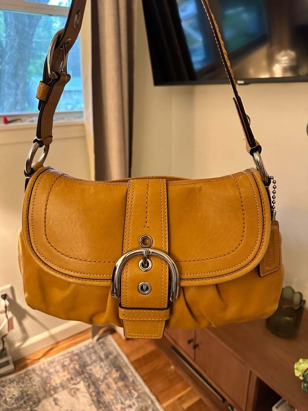 Coach Soho Flap Bag Mustard Leather Shoulder Bag F1068-F15204